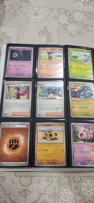Pokémon - 54 Incomplete Album - prismatic evolutions -, Hobby en Vrije tijd, Verzamelkaartspellen | Pokémon