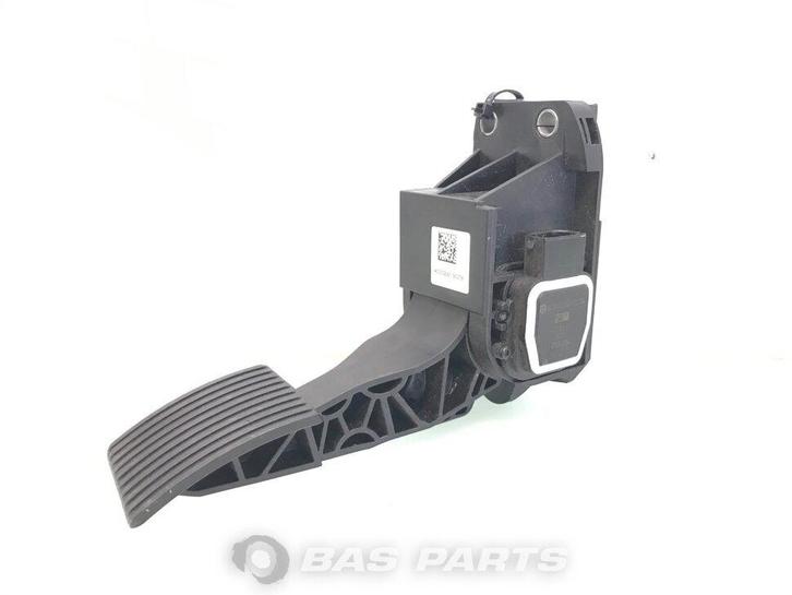 Gaspedaal Mercedes A 960 300 00 0464, Auto-onderdelen, Vrachtwagen-onderdelen, Gebruikt, Mercedes-Benz, Interieur en Bekleding