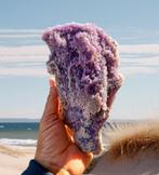 Prachtige paarse druif Agaat Chalcedoon Kristal op matrix -, Verzamelen, Mineralen en Fossielen
