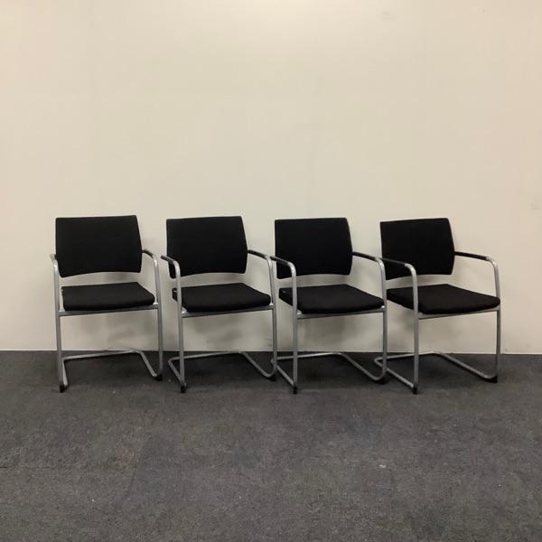 complete set van 4 stuks Ahrend vergaderstoelen,, Huis en Inrichting, Stoelen, Zwart, Gebruikt, Stof, Ophalen of Verzenden