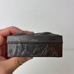 Doos - Japanse Draak en Teken snuitserij - Messing,