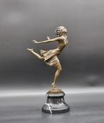 Beeld, Bronze: Lady in the Wind - 37 cm - Brons, Marmer, Antiek en Kunst