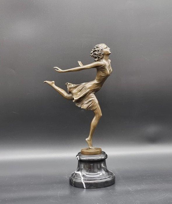 Beeld, Bronze: Lady in the Wind - 37 cm - Brons, Marmer, Antiek en Kunst, Kunst | Designobjecten
