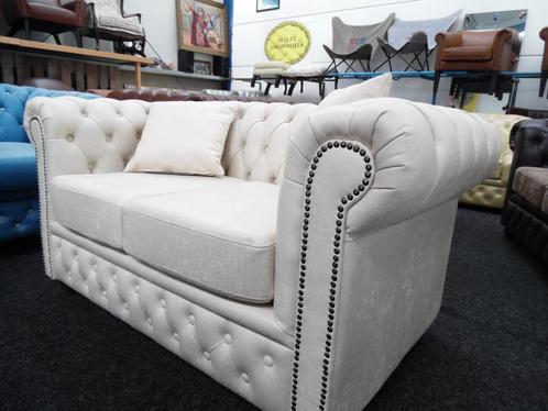 Chesterfield Maarssen Creme 2 Zit Softleer Chesterfield Bank, Huis en Inrichting, Banken | Bankstellen, Rechte bank, Tweepersoons