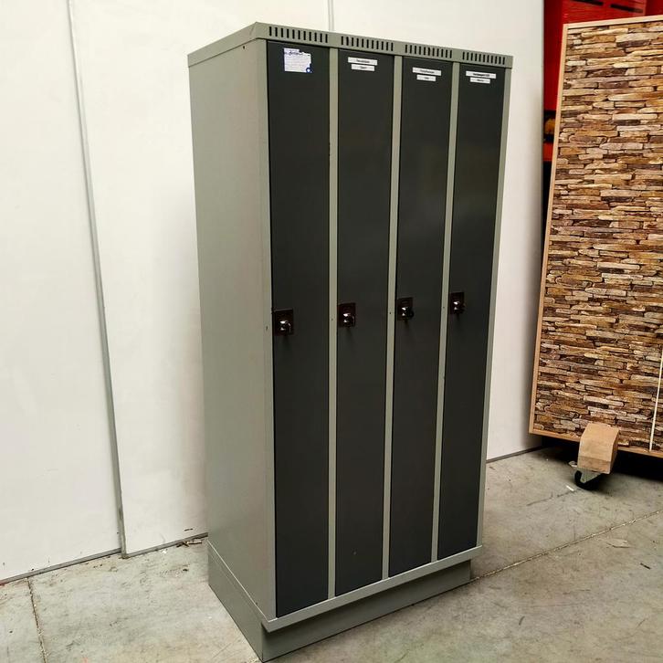 4-deurs Oostwoud ruimte besparende kledinglocker EXTRA SMALL, Huis en Inrichting, Kasten | Lockerkasten, Ophalen of Verzenden