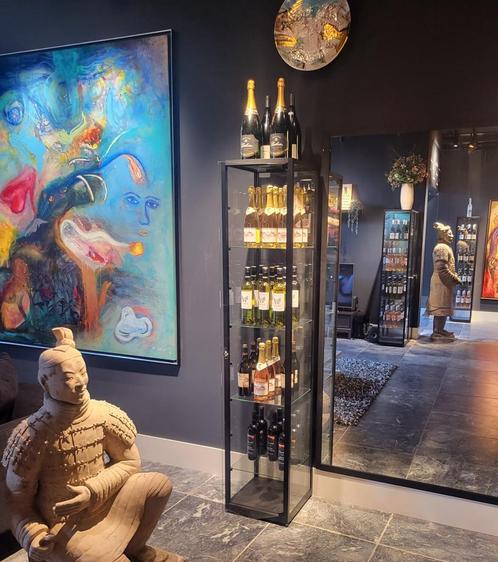 Luxe zwarte vitrine/display 40 x 200 x 40 cm, Zakelijke goederen, Kantoor en Winkelinrichting | Kantoormeubilair en Inrichting