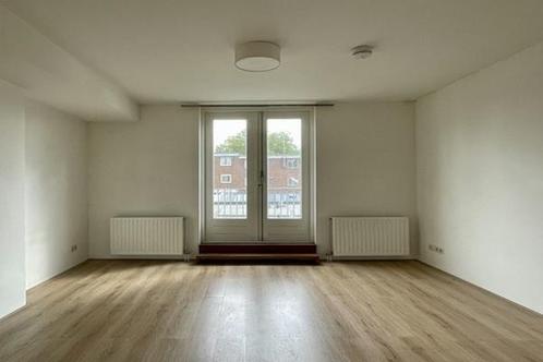 Studio Jansbinnensingel in Arnhem, Huizen en Kamers, Kamers te huur, 20 tot 35 m², Arnhem