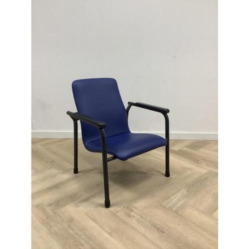 Tweedehands VDS zorgstoel, Blauw -  zwart, Huis en Inrichting, Stoelen, Eén, Zwart, Gebruikt, Leer, Ophalen of Verzenden