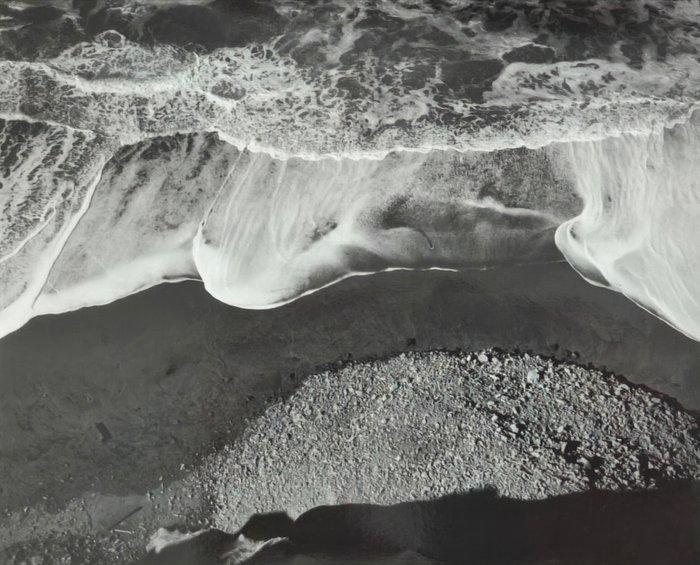Ansel Adams (1902–1984) - Surf Sequence #1, 1940, Antiek en Kunst, Kunst | Designobjecten