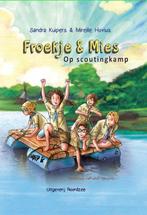 Op scoutingkamp / Froekje & Mies / 2 9789492343109, Verzenden, Zo goed als nieuw, Mireille Hovius