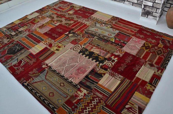 Oversized Turks Kilim Patchwork Tapijt - Vloerkleed - 304 cm, Huis en Inrichting, Stoffering | Tapijten en Kleden