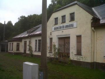 Te koop een Goedkoop Station in Bärenstein Saksen Duitsland beschikbaar voor biedingen