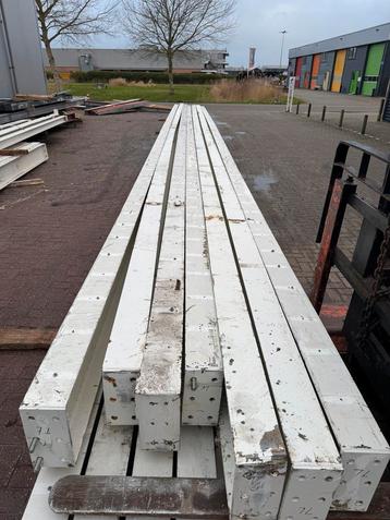 Balkstaal IPE 220 - IPE 270 300 330 stalen balken spanten beschikbaar voor biedingen