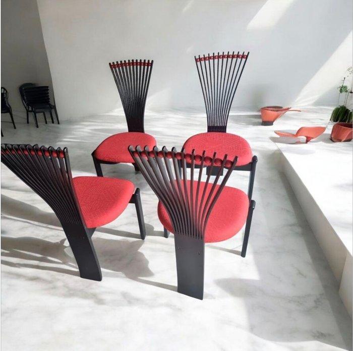 Westnofa - torstein nielsen - Eetkamerstoel (4) - totem -, Antiek en Kunst, Antiek | Meubels | Stoelen en Banken