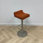 Satelliet barkruk met ring, zithoogte 82 cm , oranje -, Huis en Inrichting, Barkrukken, Ophalen of Verzenden, Gebruikt