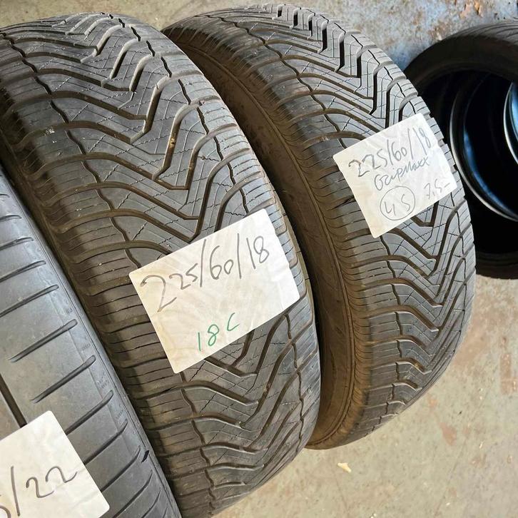 2 x Gripmax 225-60-18 4 Seizoenbanden 7,5mm, Auto-onderdelen, Banden en Velgen, 18 inch, All Season, 225 mm, Personenwagen, Gebruikt