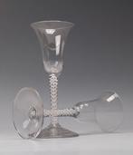 Wijnglas (2) - Glas - Antieke slingerglazen