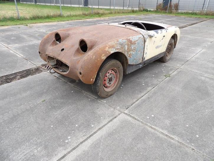 Oldtimer restauratieobject carrosserie Austin Healey, Spr, Auto's, Fiat