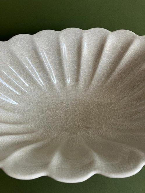 G&C Interiors - Schaal - Brons, Porselein - Ovale schaal, Antiek en Kunst, Curiosa en Brocante