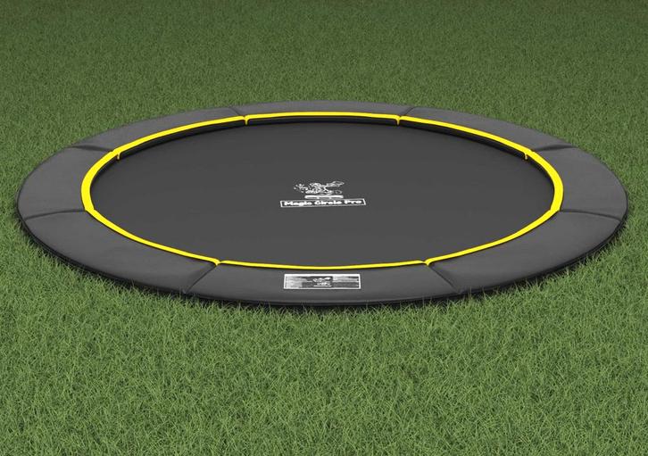 Flat to the Ground Trampoline Magic Circle Pro Black 366 cm, Kinderen en Baby's, Speelgoed | Buiten | Trampolines, Nieuw, Ophalen of Verzenden