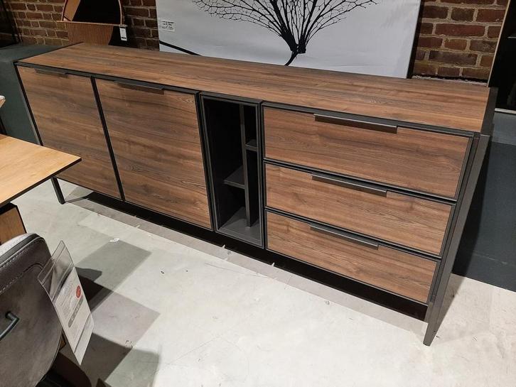 Dressoir Domani **SHOWROOMMODEL**, Huis en Inrichting, Kasten | Dressoirs, Nieuw