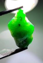 Onbehandelde grote natuurlijke smaragd - 16,50 ct -, Verzamelen, Mineralen en Fossielen