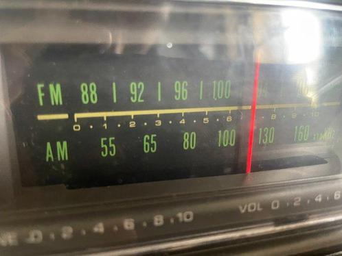Gold Star - RK-1012 Alarm clock Radio, Antiek en Kunst, Antiek | Meubels | Stoelen en Banken