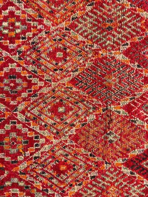 Uitzonderlijk vintage Aït Bou Ichaouen tapijt – meesterwerk, Huis en Inrichting, Stoffering | Tapijten en Kleden