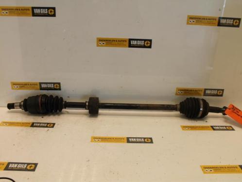 Aandrijfas rechts-voor Toyota Yaris O95657, Auto-onderdelen, Remmen en Aandrijving, Ophalen of Verzenden