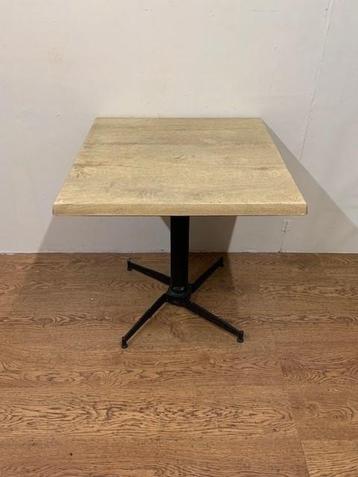 Gebruikte Terrastafel -  T1284 Vintage/Café beschikbaar voor biedingen