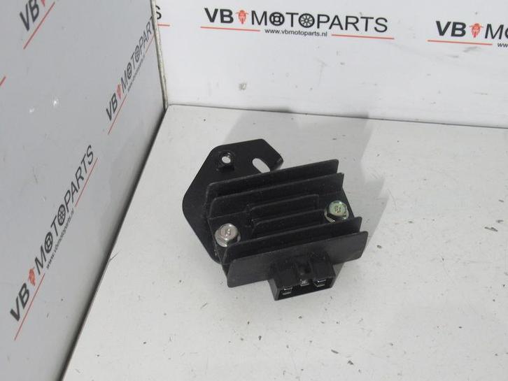 Yamaha YBR 125 Spanningsregelaar, Motoren, Onderdelen | Yamaha, Ophalen of Verzenden