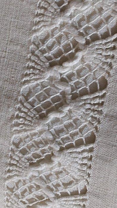 Laken (3) - 300 cm - 230 cm - Oude borduursels, Antiek en Kunst, Antiek | Kleden en Textiel