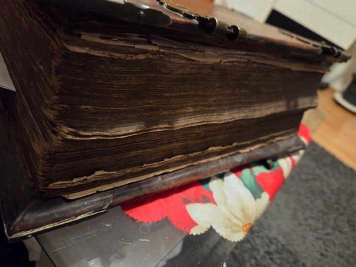 Het Niuewe Testament - 1619, Antiek en Kunst, Antiek | Boeken en Bijbels