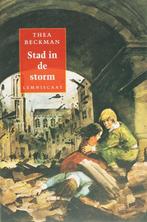 Stad in de storm 9789056376864 Thea Beckman, Boeken, Verzenden, Zo goed als nieuw, Thea Beckman