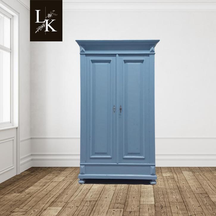 Landelijke klassieke kast, tweedeurskast,linnenkast, legkast, Antiek en Kunst, Antiek | Meubels | Kasten