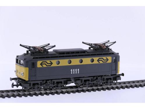 Schaal H0 Rivarossi 1674 Elektrische locomotief BB 1111 N..., Hobby en Vrije tijd, Modeltreinen | H0, Gelijkstroom, Locomotief