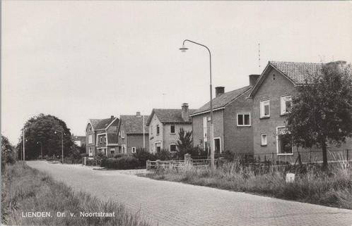 LIENDEN - Dr. v. Noortstraat, Verzamelen, Ansichtkaarten | Nederland, Verzenden