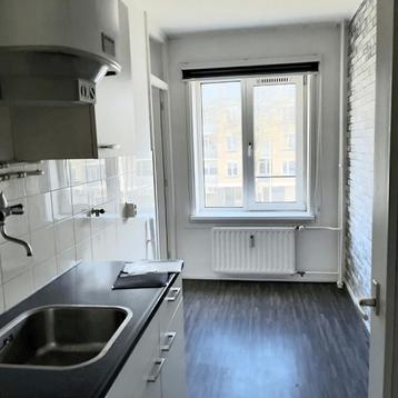 Appartement met drie slaapkamers en tijdelijke huur beschikbaar voor biedingen