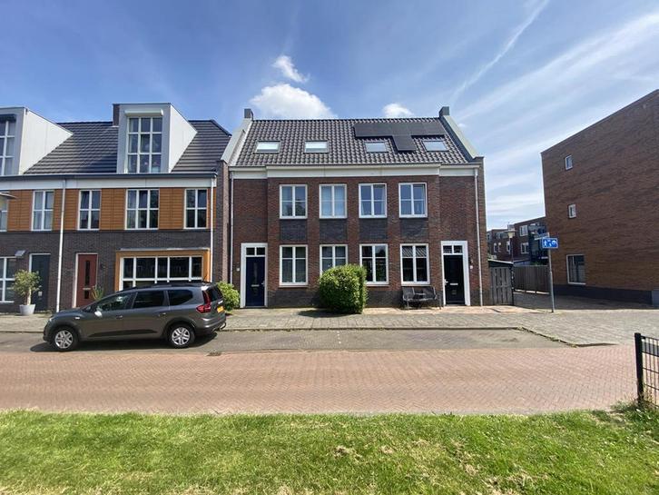 Huis te huur aan Atalantalaan in Aalsmeer, Huizen en Kamers, Huizen te huur, Noord-Holland, Tussenwoning