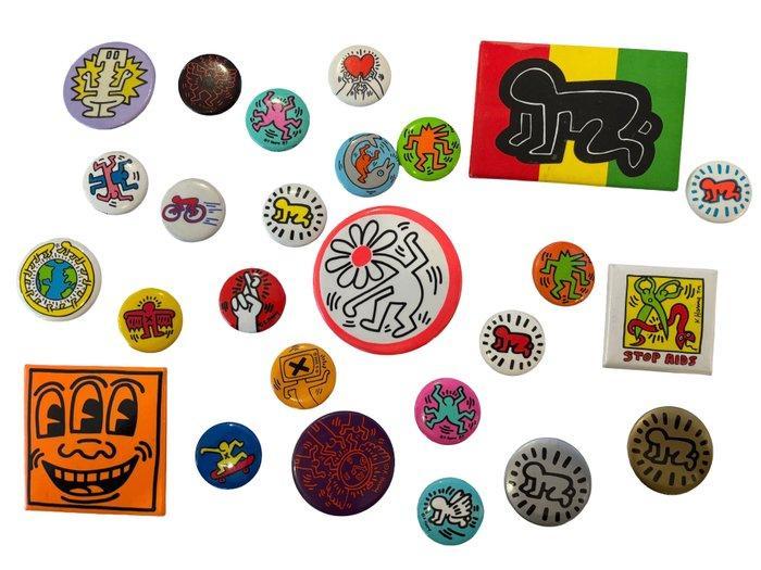 Keith Haring (1958-1990) - Pin badge Original Keith Haring, Antiek en Kunst, Kunst | Designobjecten