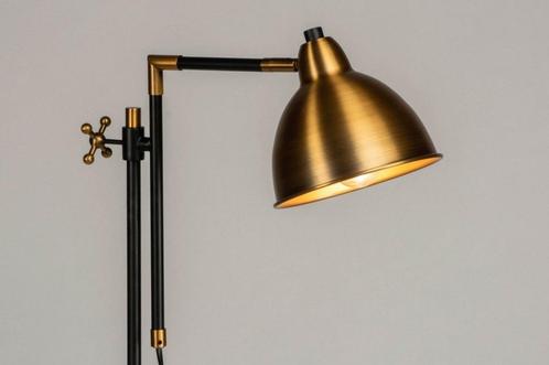 Vintage vloerlamp in, Huis en Inrichting, Lampen | Vloerlampen, Verzenden