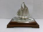 Zeilboot van 960 sterlingzilver uit Japan. 2 masten., Antiek en Kunst