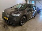 Zakelijke Lease |  Volkswagen ID.3 Life 58 kWh, Auto's, Volkswagen, Automaat, Stof, Gebruikt, Zwart