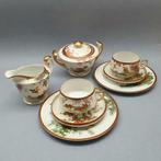 Soko China - Theeservies (8) - Beenderporselein - met de, Antiek en Kunst