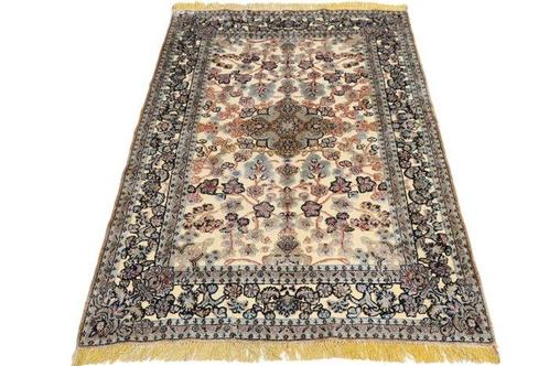 Silk Carpet with Metal (Souf) - Pure luxe en geweldige, Huis en Inrichting, Stoffering | Tapijten en Kleden