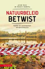 Natuurbeleid betwist 9789050117456, Boeken, Verzenden, Zo goed als nieuw