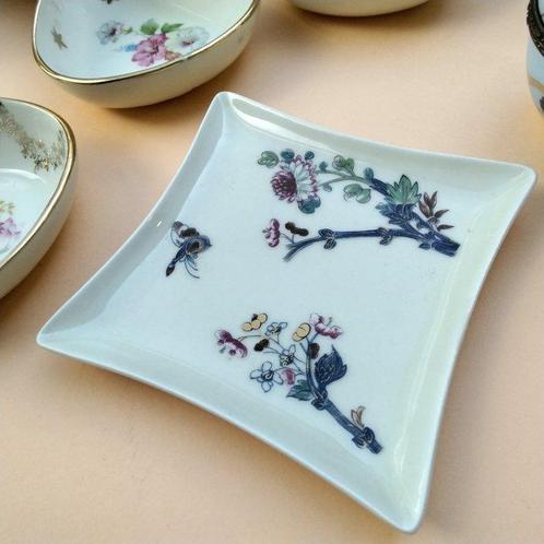 Decoratief ornament (8) - Raynaud, Limoges - Bloemen -, Antiek en Kunst, Antiek | Glas en Kristal