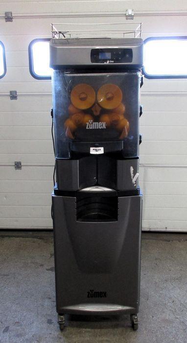 Sinaasappelpers Zumex Versalite Pro met onderstel, Zakelijke goederen, Kantoor en Winkelinrichting | Kantoormeubilair en Inrichting