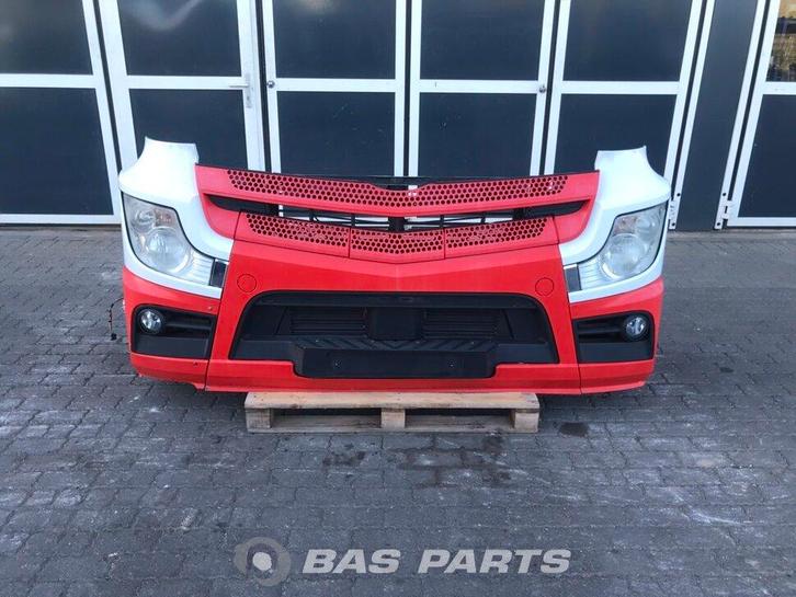 Bumper Mercedes Actros MP4 A 960 820 04 56, Auto-onderdelen, Vrachtwagen-onderdelen, Gebruikt, Mercedes-Benz, Carrosserie en Plaatwerk