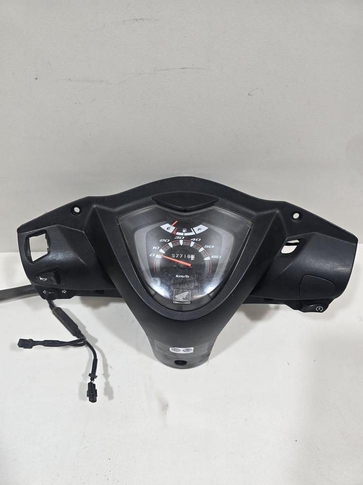 Honda Vision NSC 4t 2017 / Kilometerteller 57.718km, Fietsen en Brommers, Brommeronderdelen | Scooters, Overige typen, Honda, Ophalen of Verzenden